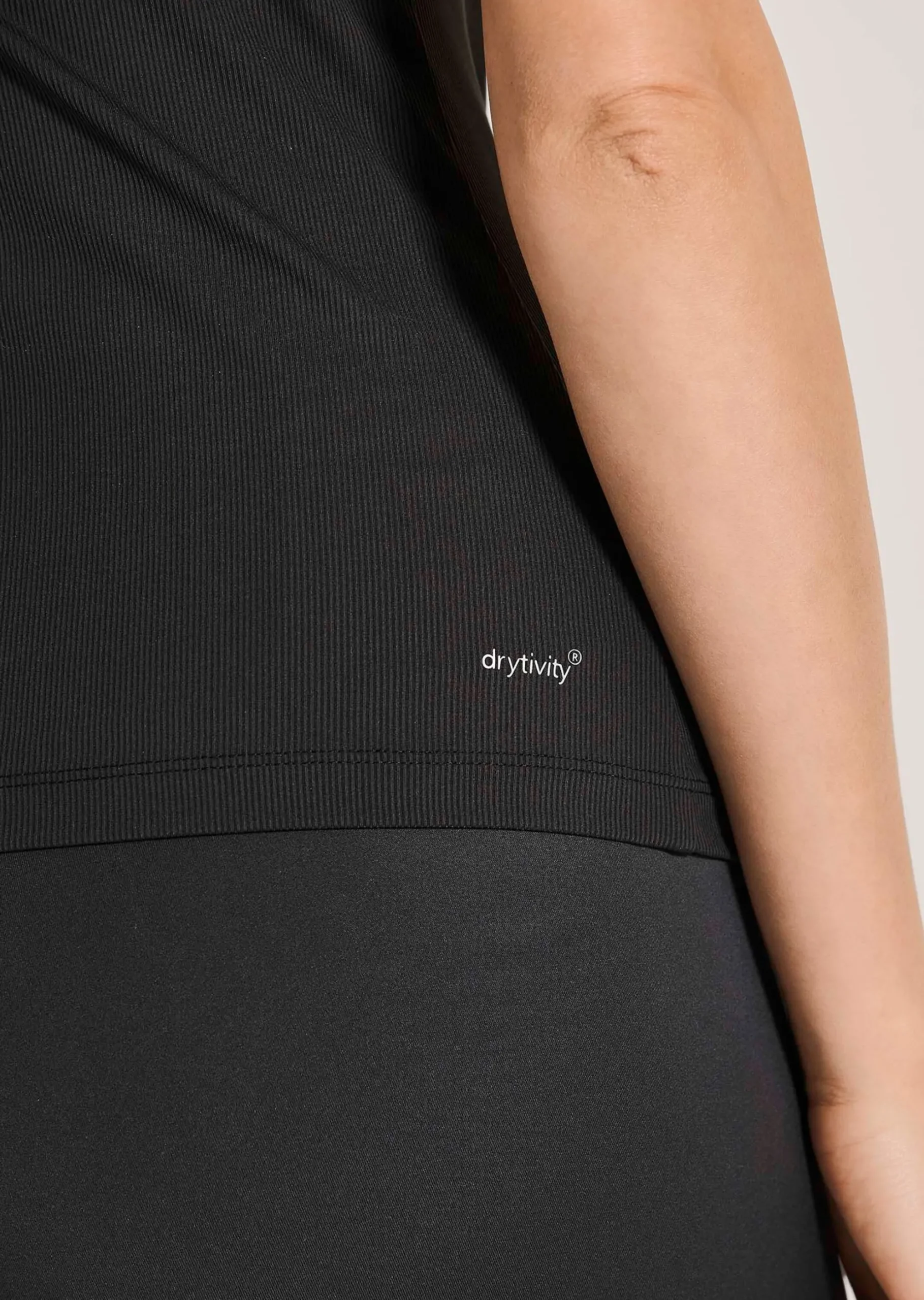 Basic Tanktop aus Rippmaterial
