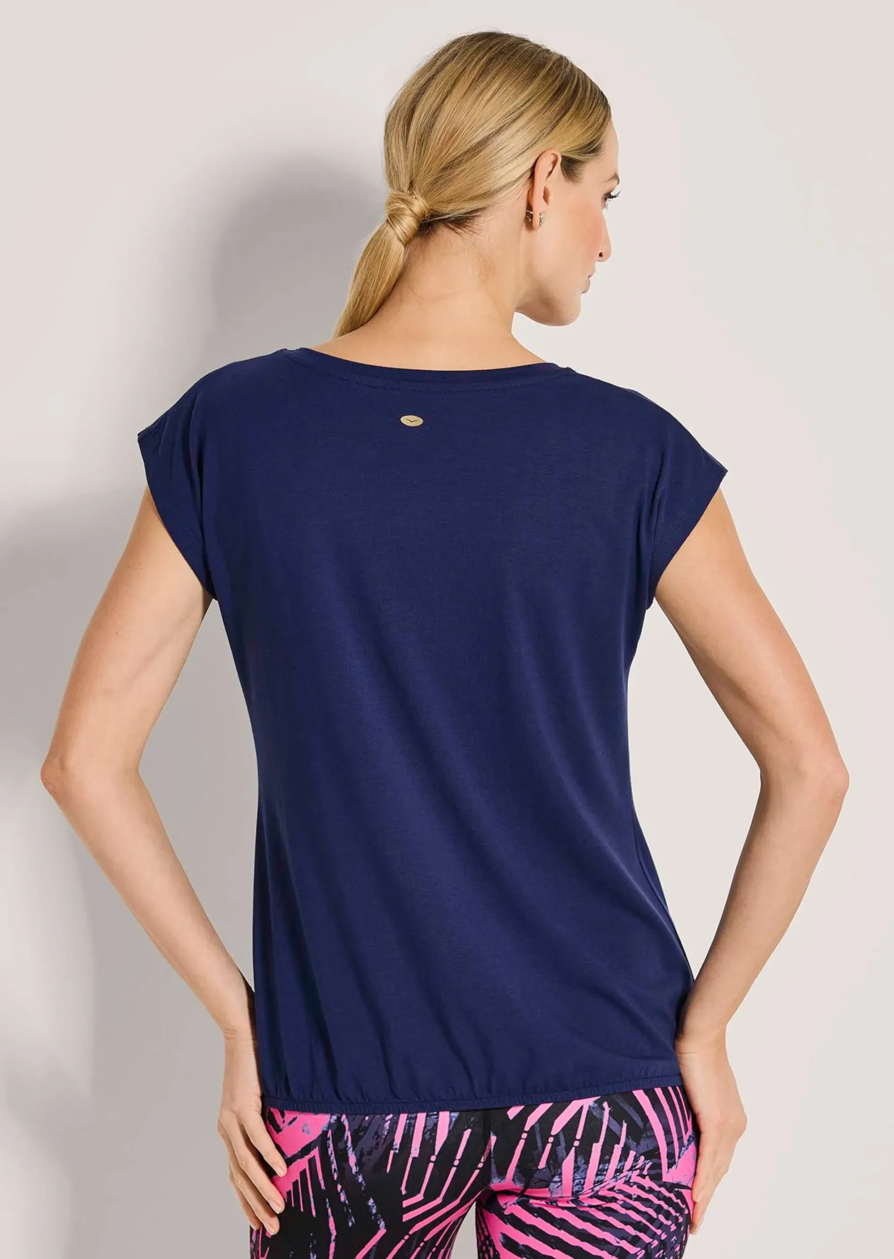 Bequemes Sportshirt mit vorderseitigem Print