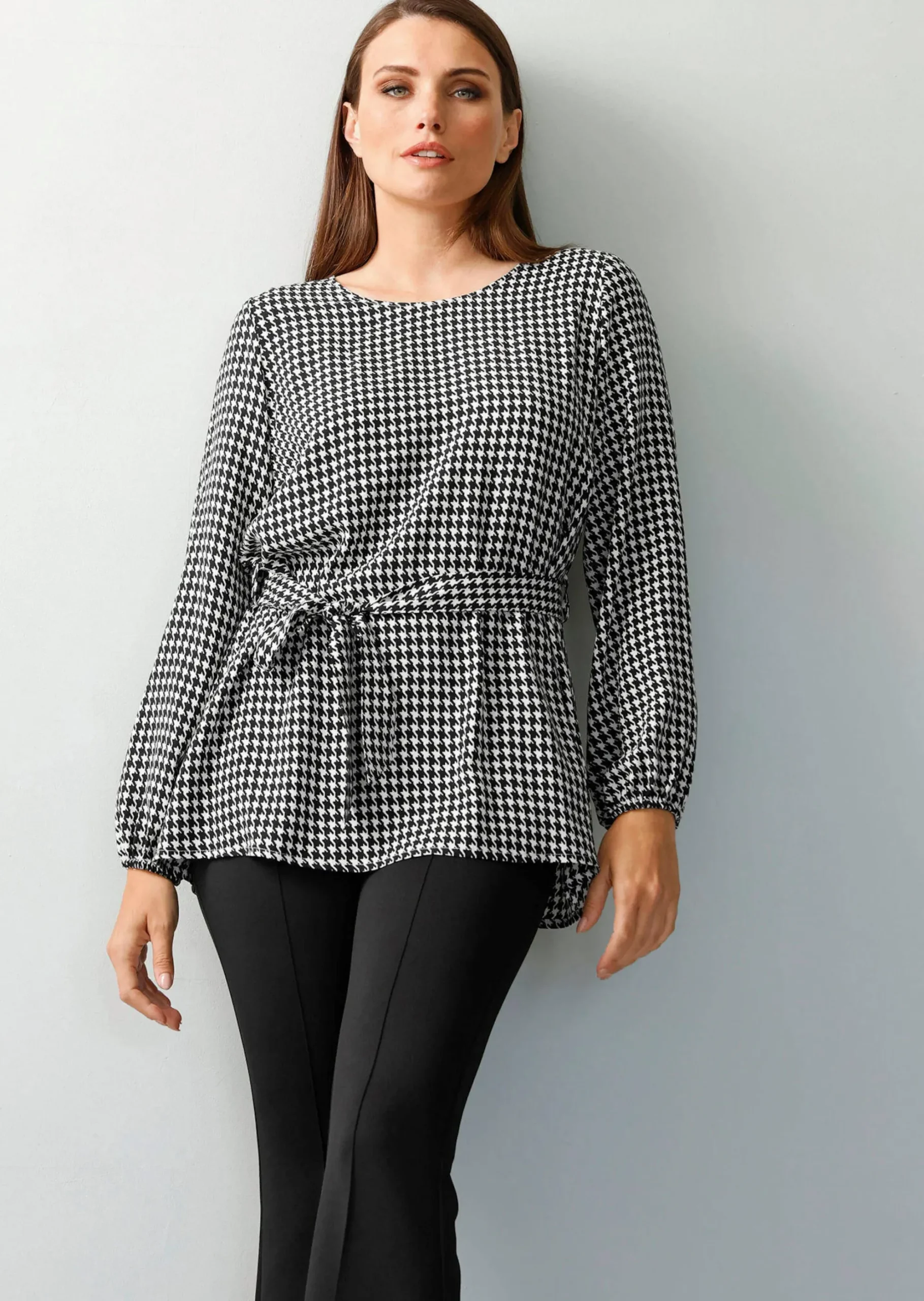 Bluse in Hahnentrittdessin