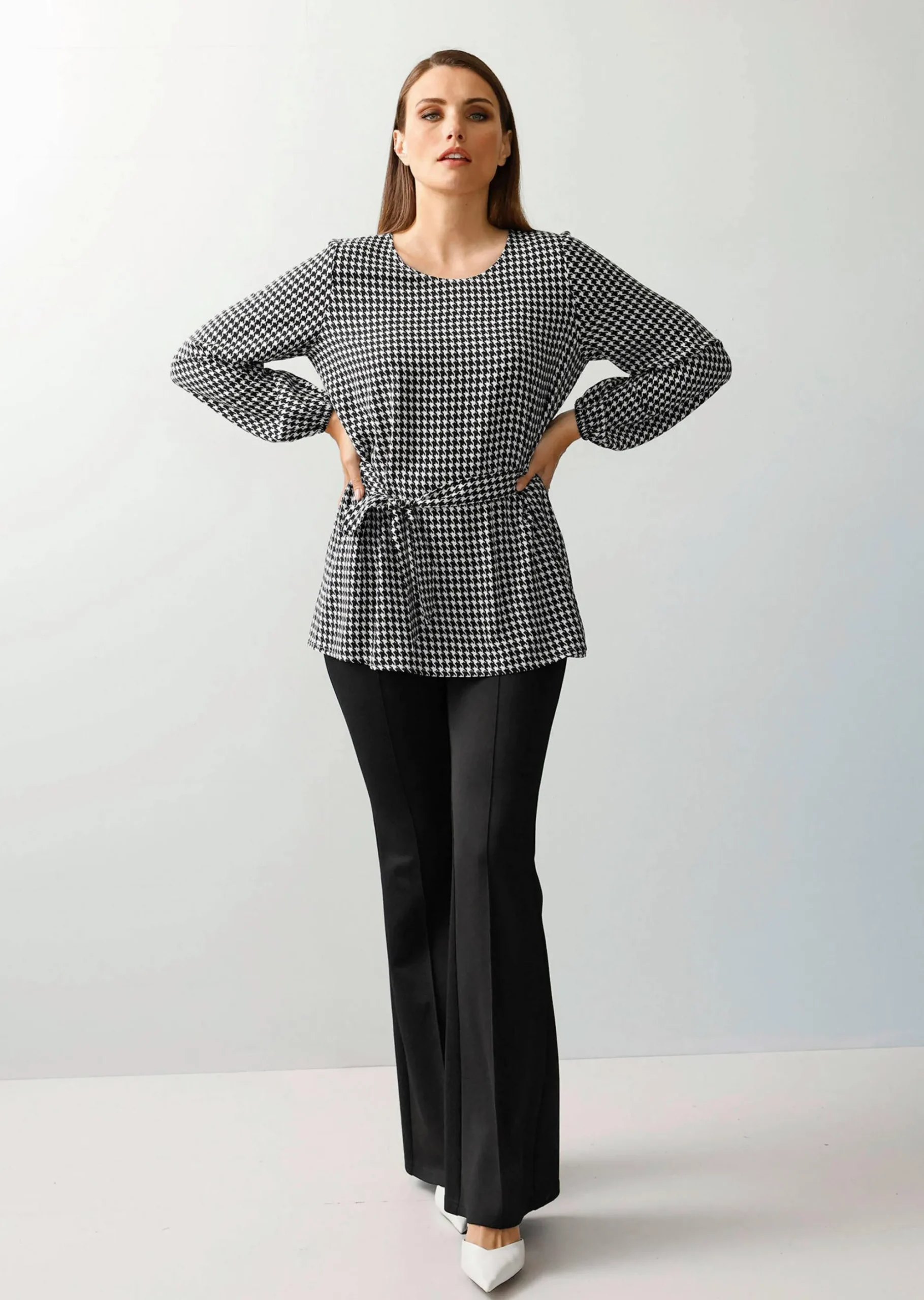Bluse in Hahnentrittdessin