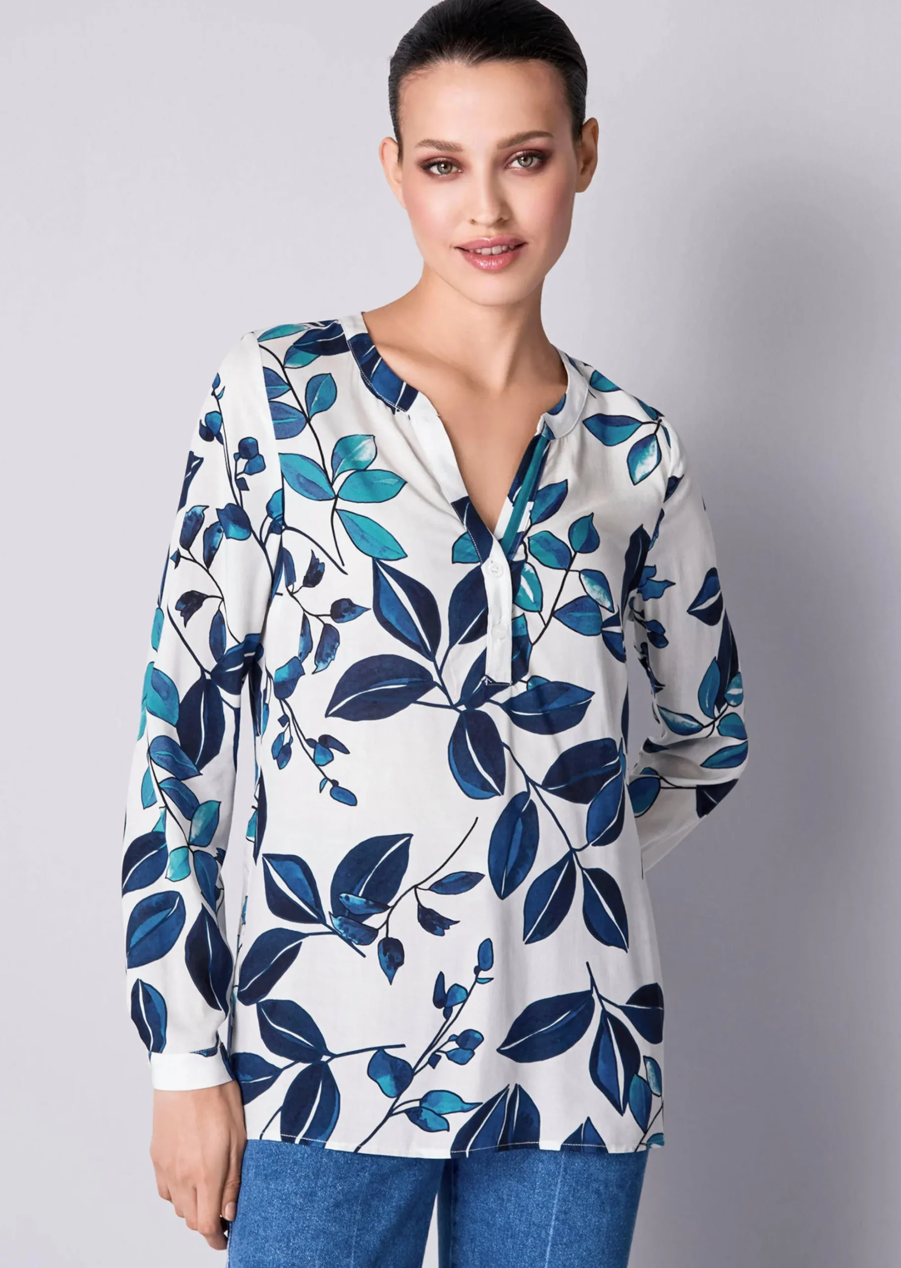 Bluse mit floralem Dessin