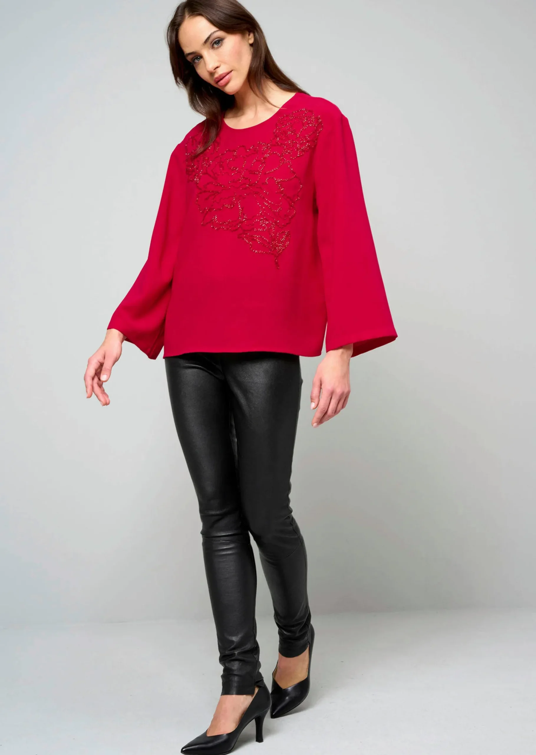 Bluse mit Perlenmotiv