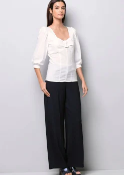 Bluse mit Riegel im Vorderteil