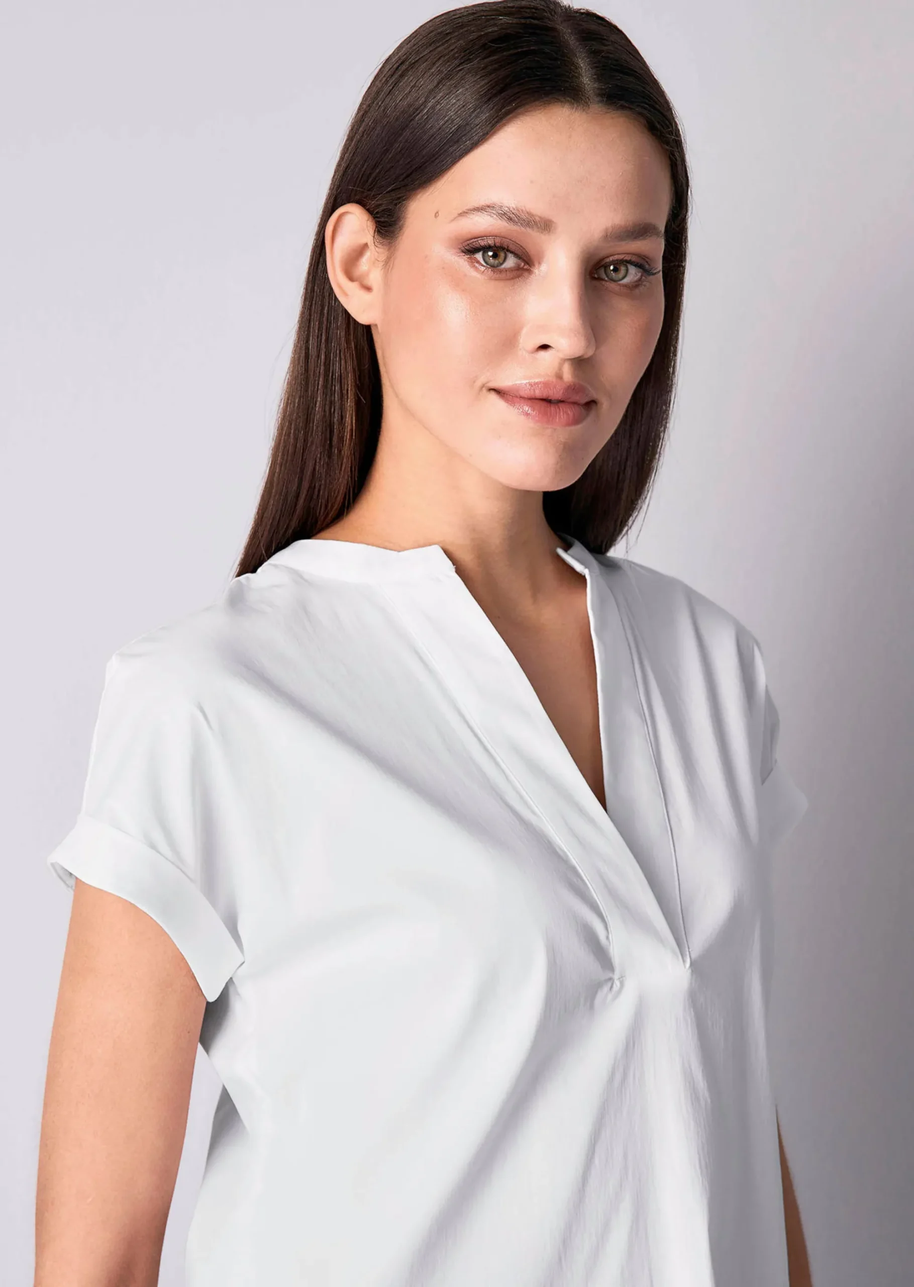 Bluse mit V-Ausschnitt