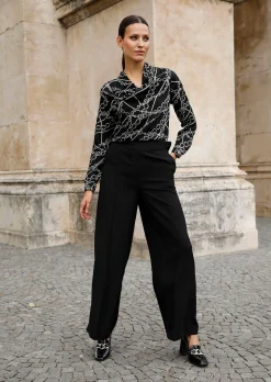 Bluse mit Wasserfallkragen