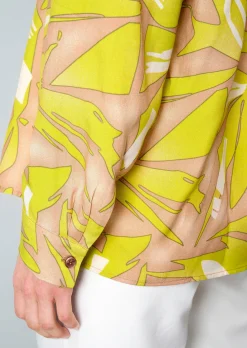 Druckbluse in grafischem Dessin