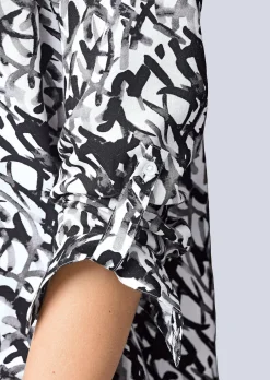 Druckbluse mit grafischem Dessin