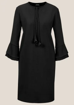 Etui-Kleid mit Trompetenärmeln