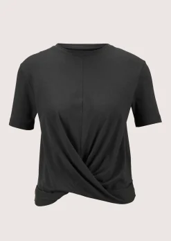 Feminines Sportshirt mit Wickeloptik