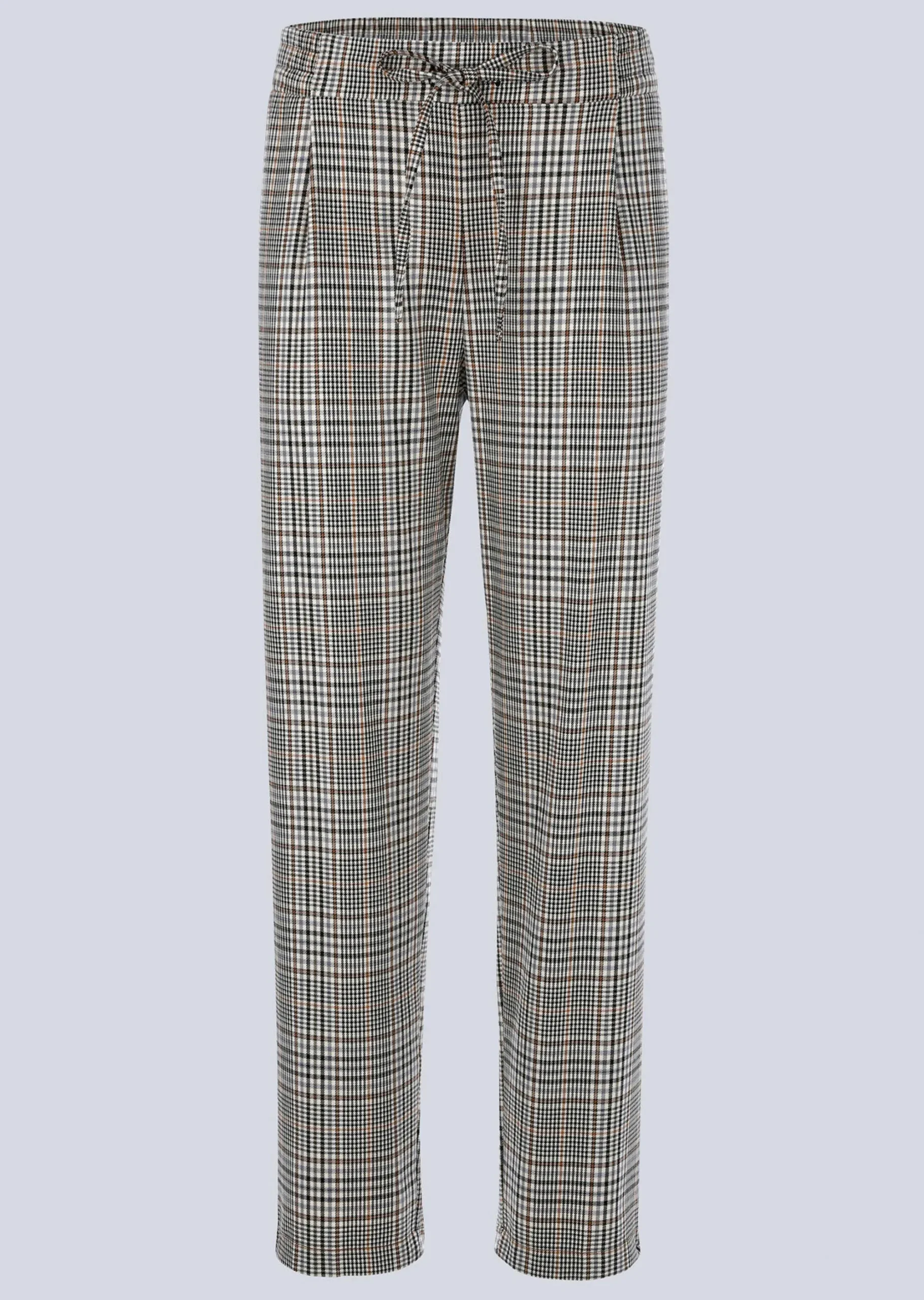 Hose in modischer Länge und Form