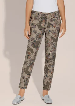 Hose mit Blumenmuster