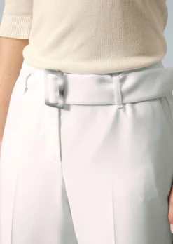 Hose mit Gürtel
