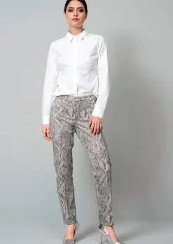 Hose mit Schlangenprint