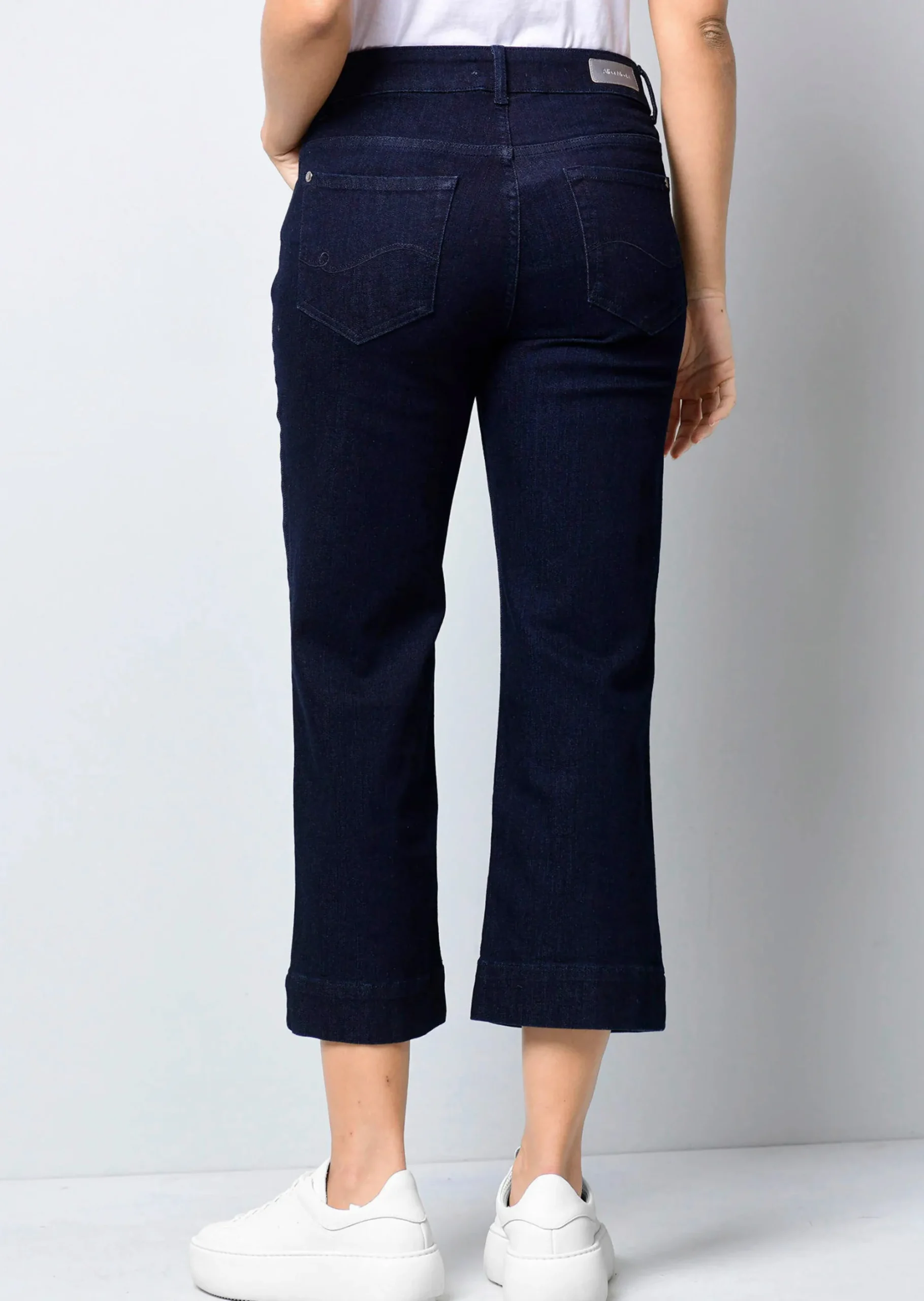 Jeans in klassischer 5-Pocket Form