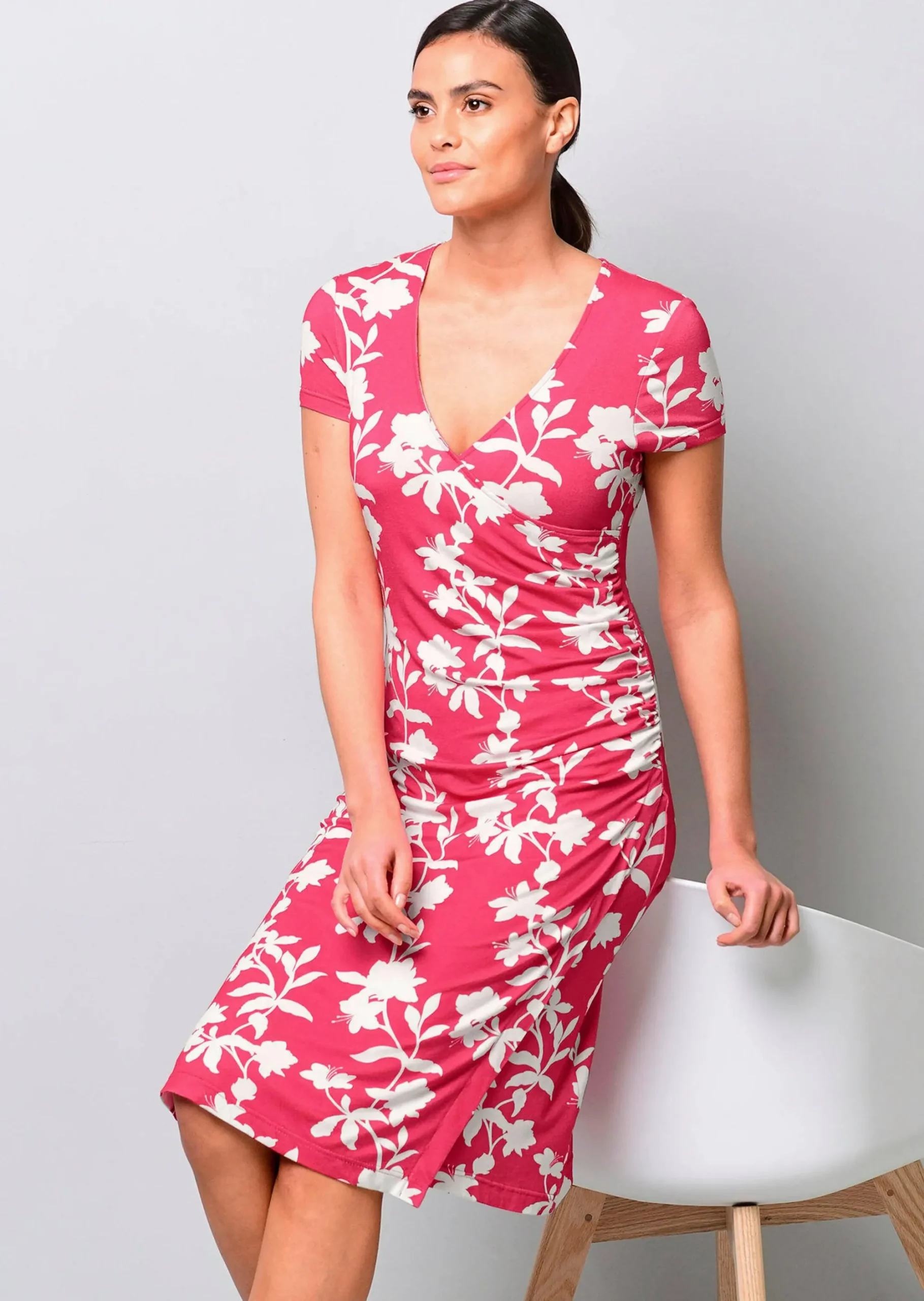 Jerseykleid mit Raffung