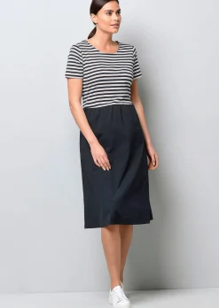 Jerseykleid mit Streifen