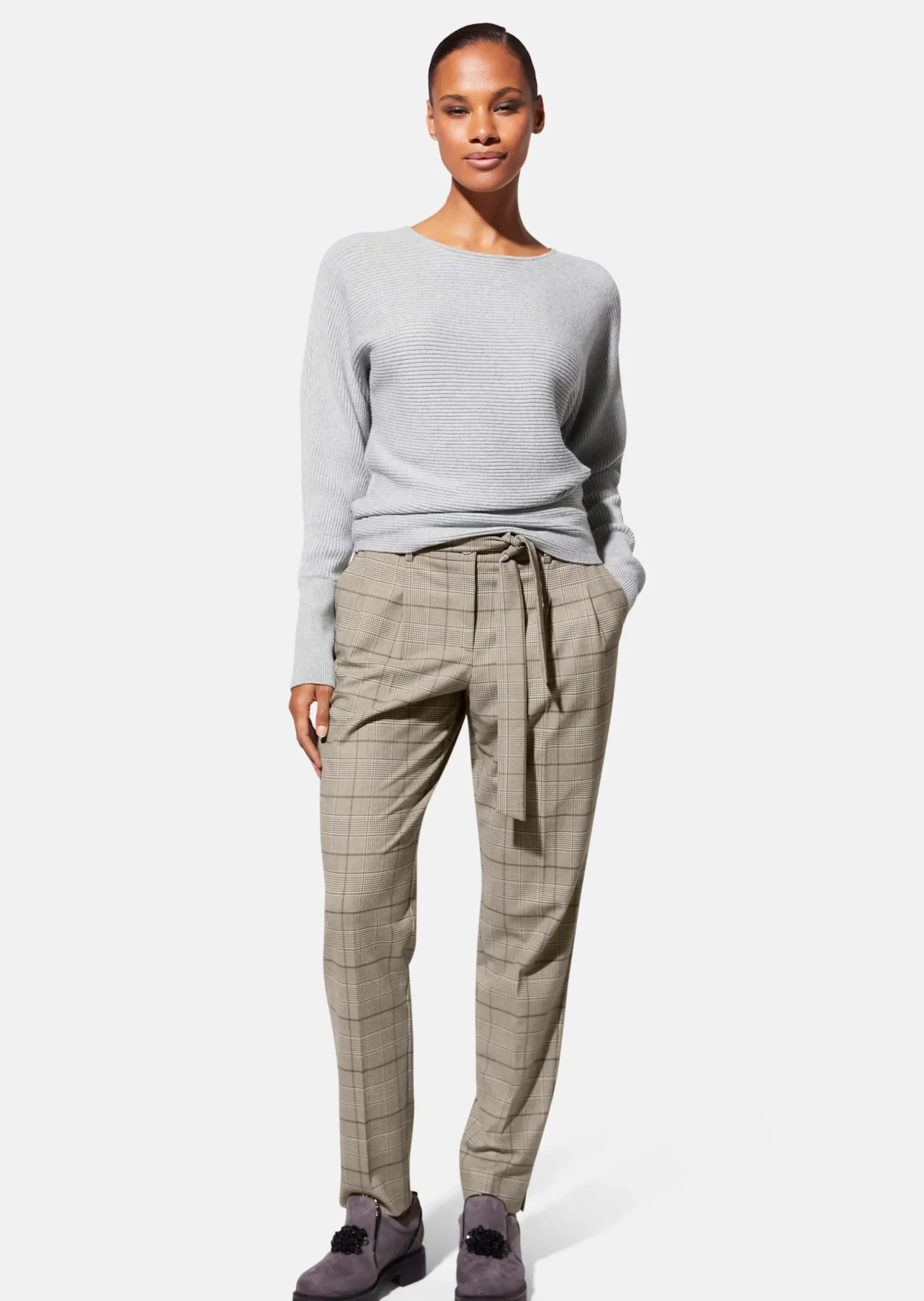Karo-Bundfaltenhose mit Bindegürtel