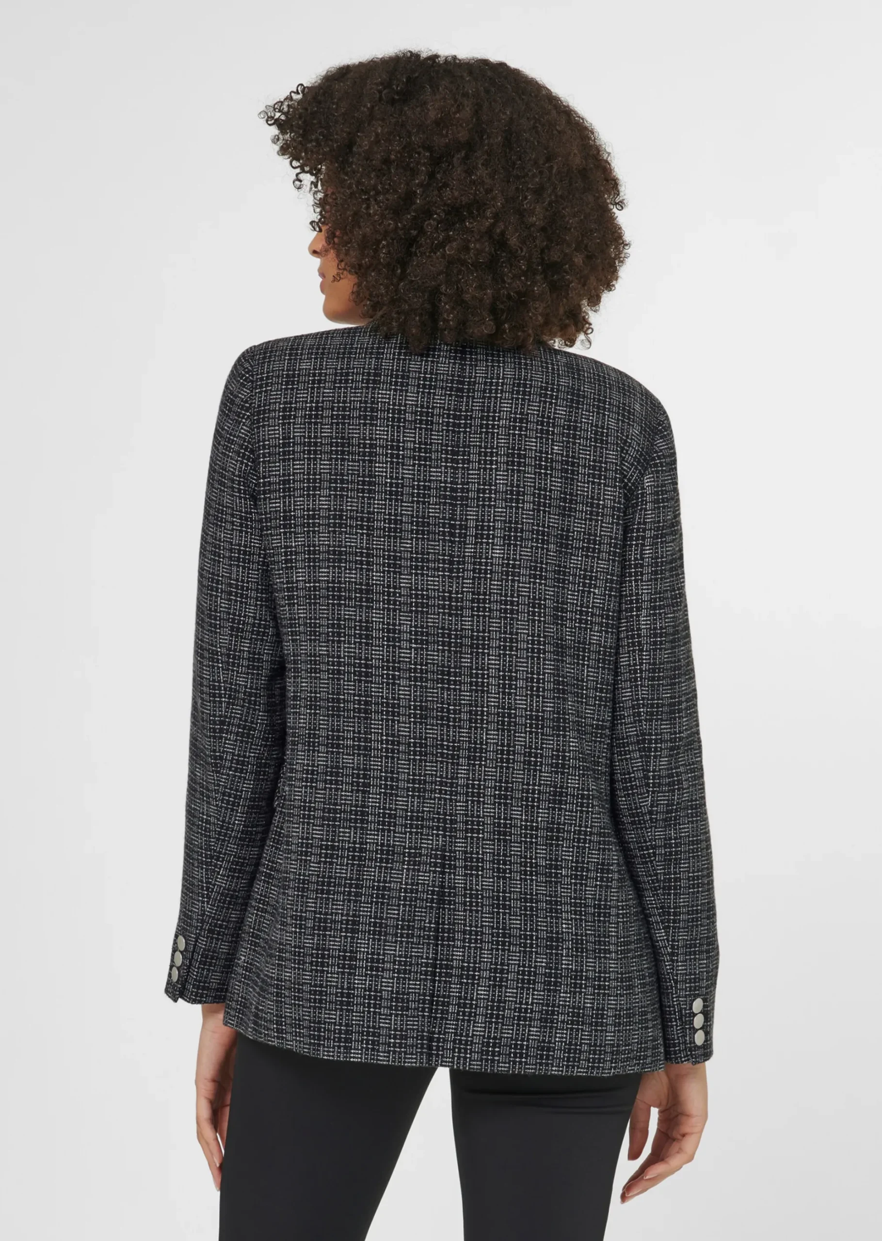 Klassischer Blazer mit silberfarbenen Knöpfen