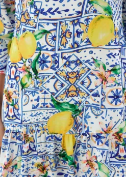Kleid in sommerlichen Dessin