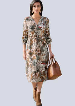 Kleid mit Bindegürtel