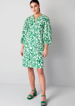 Kleid mit leichtem Ballonärmel