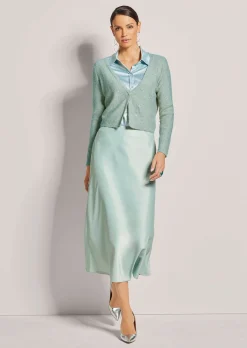 Kurze Strickjacke mit Pailletten-Glanz
