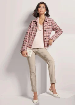 Kurzer Blazer mit Struktur