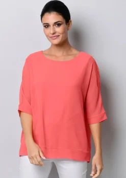 Lagenbluse mit weiten Ärmeln