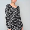 Longbluse in grafischem Dessin