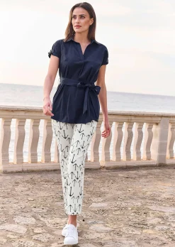 Longbluse mit Kettendetails am Arm