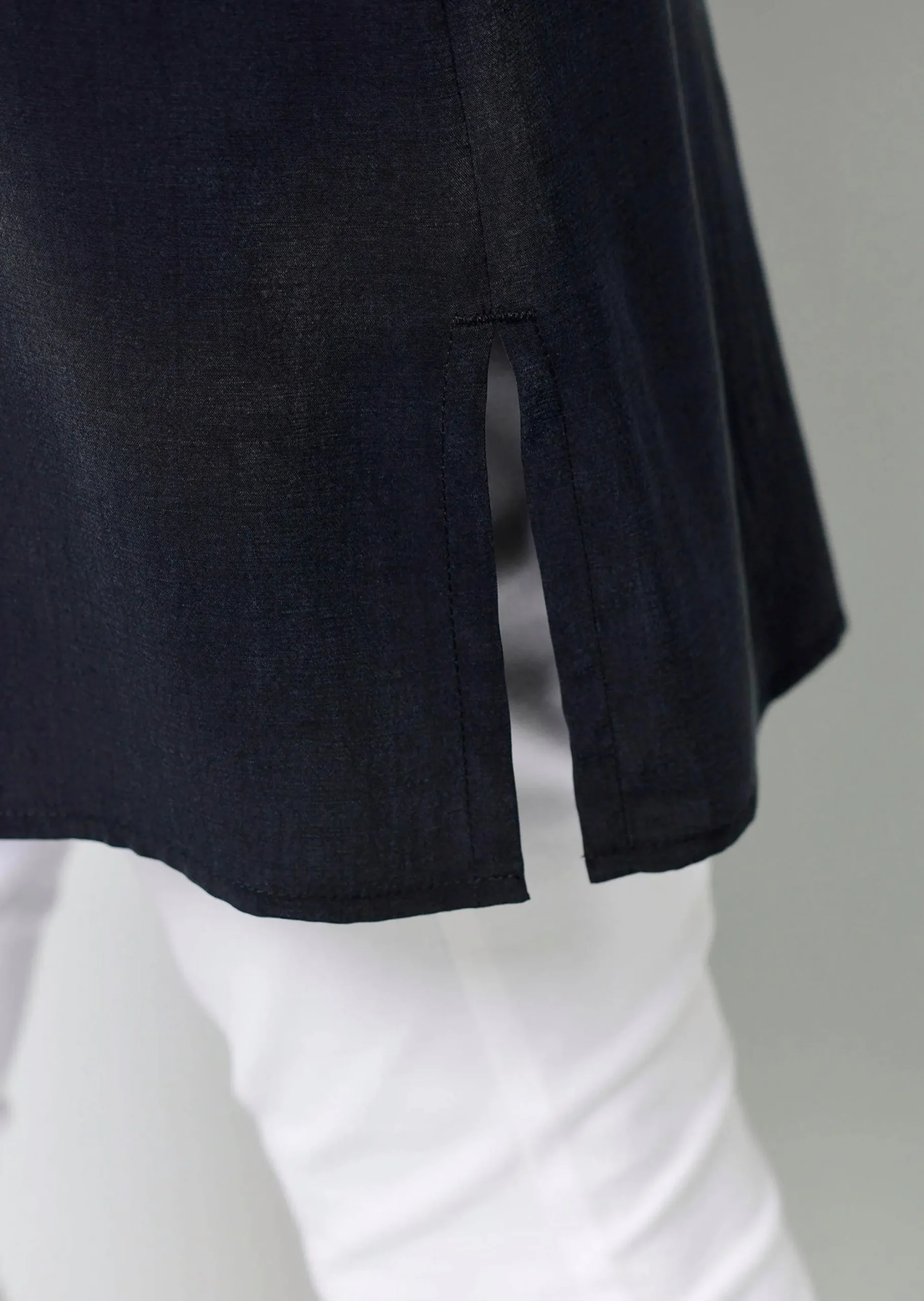 Longbluse mit V-Ausschnitt