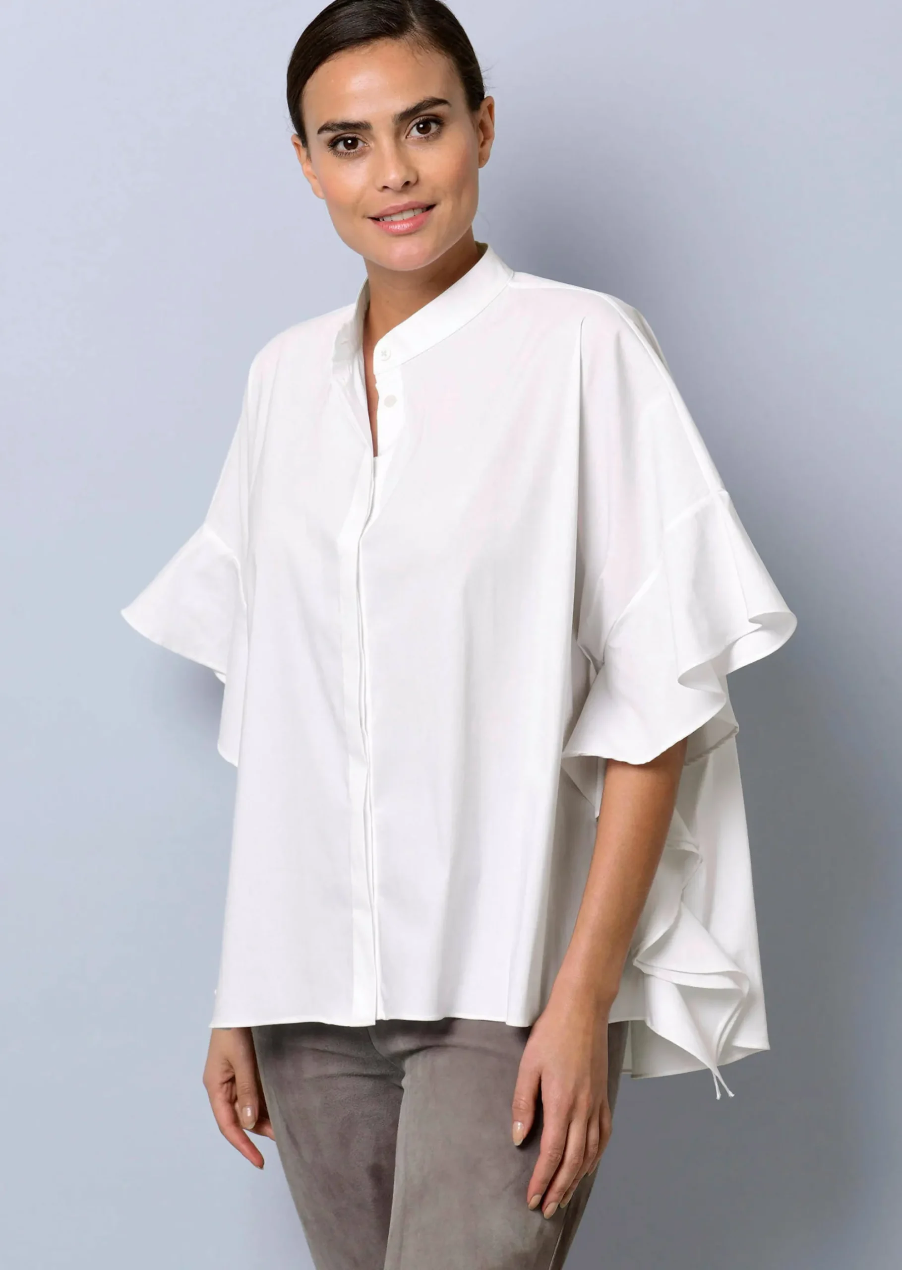 Oversizedbluse mit großem Volantärmel