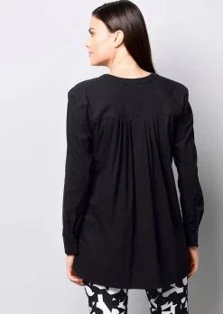 Oversizedbluse mit kleinen Falten im Rückteil