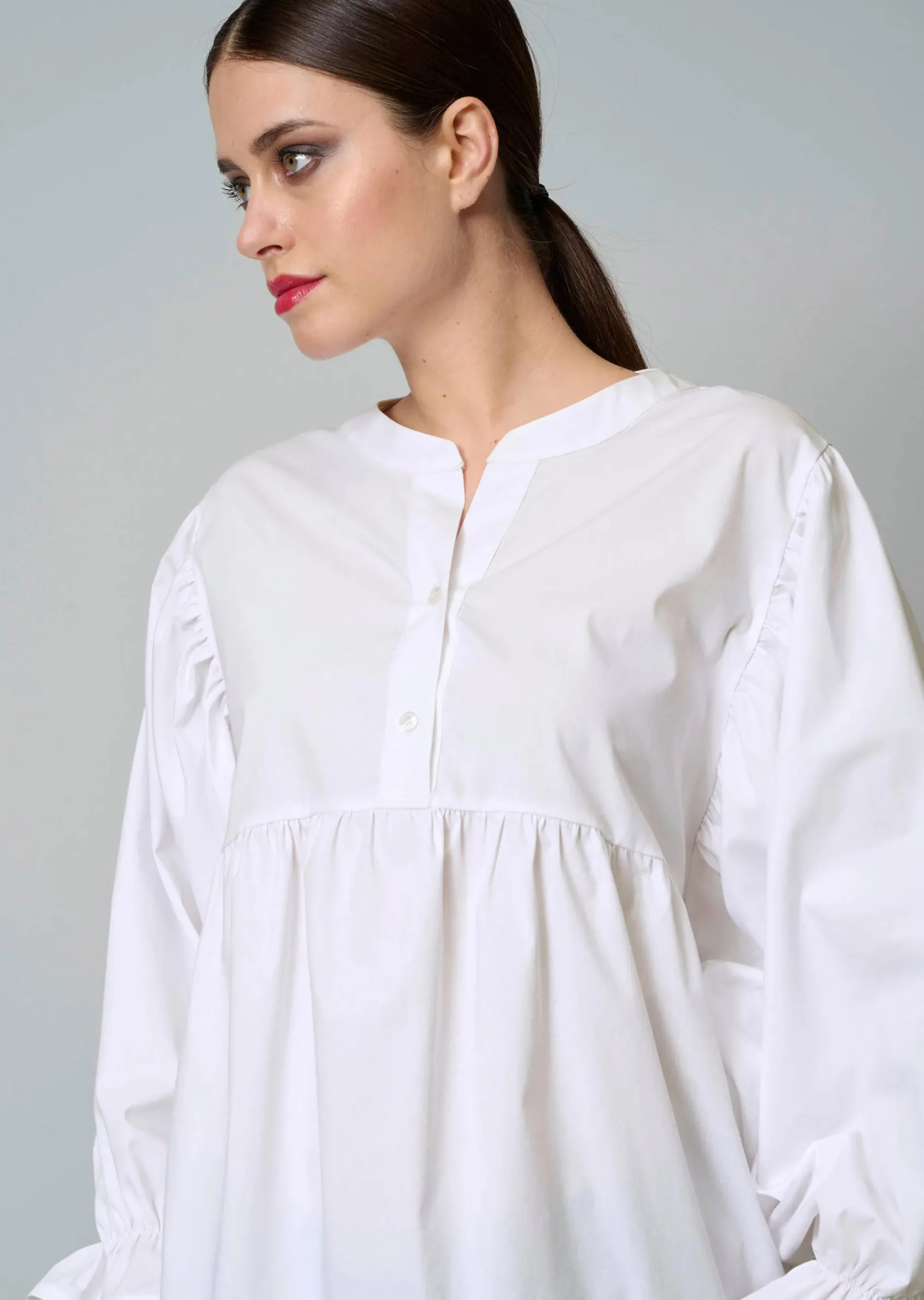 Popelinebluse mit Stehkragen