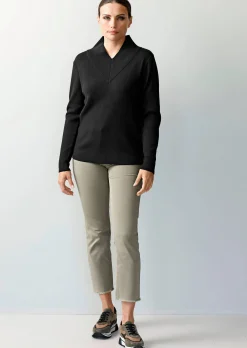 Pullover mit breitem V-Ausschnitt