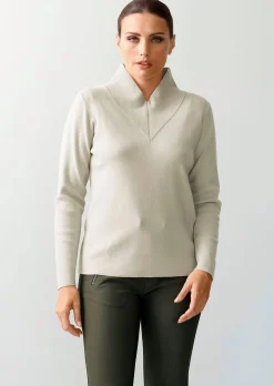Pullover mit breitem V-Ausschnitt