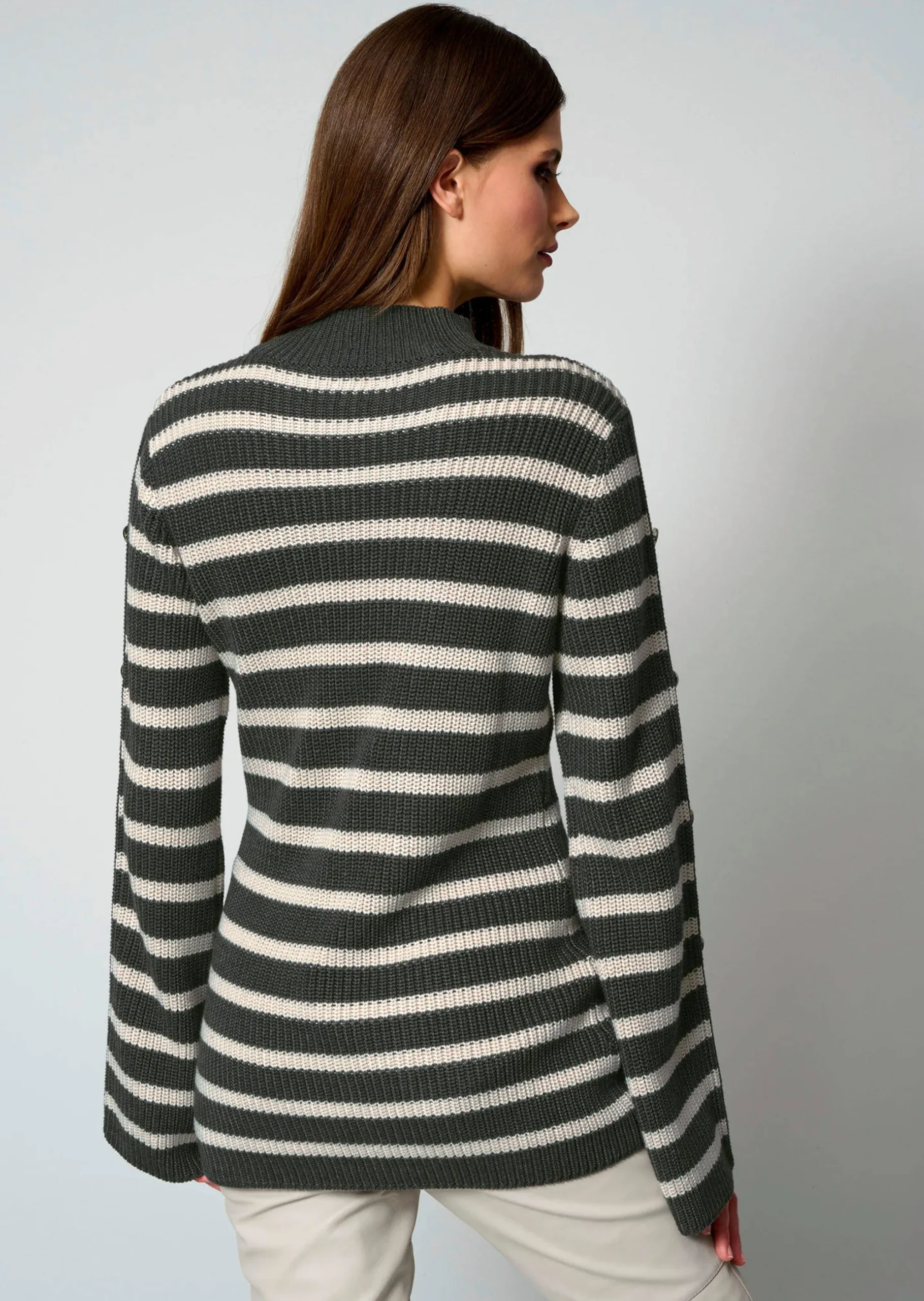 Pullover mit Trompetenärmeln