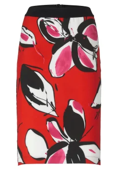 Rock mit floralem Dessin