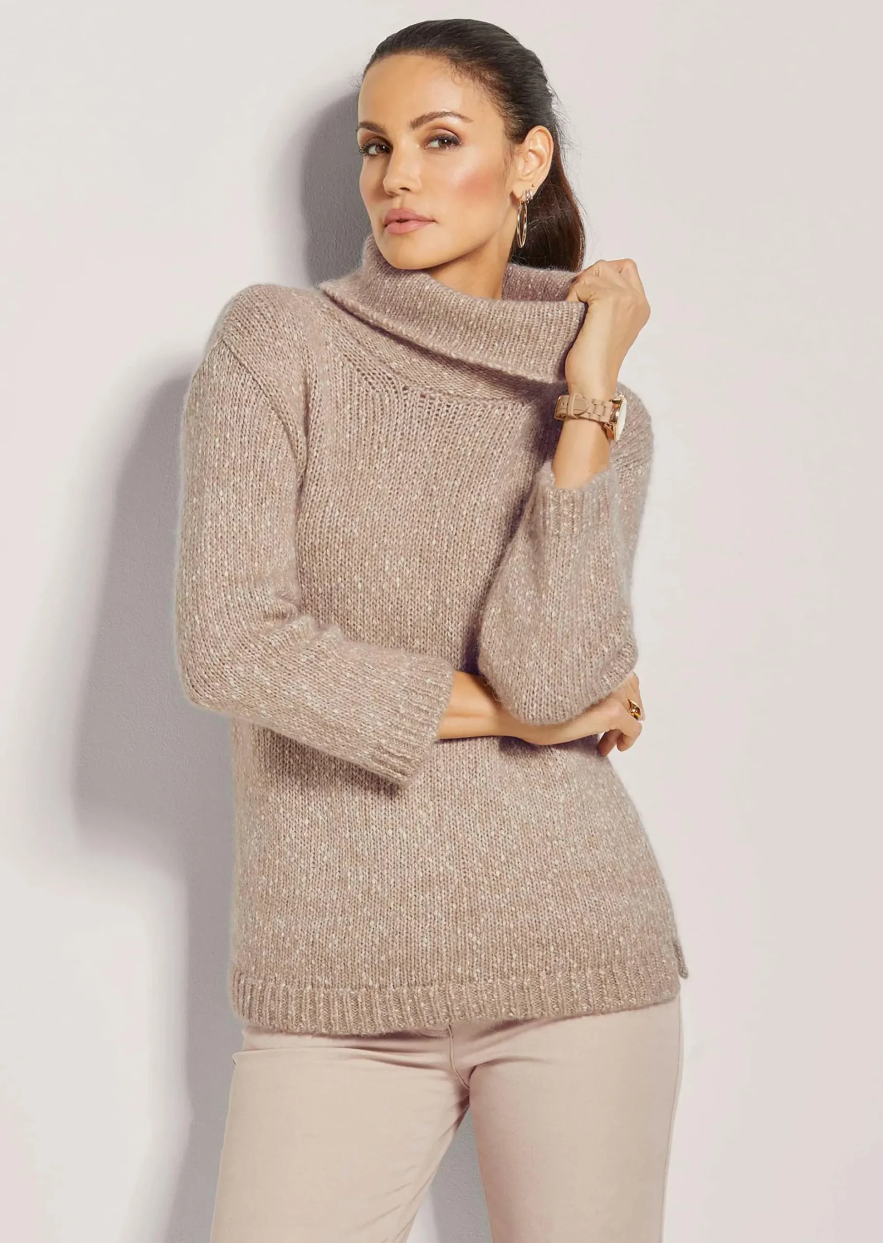 Rollkragen-Pullover mit 3/4-Arm