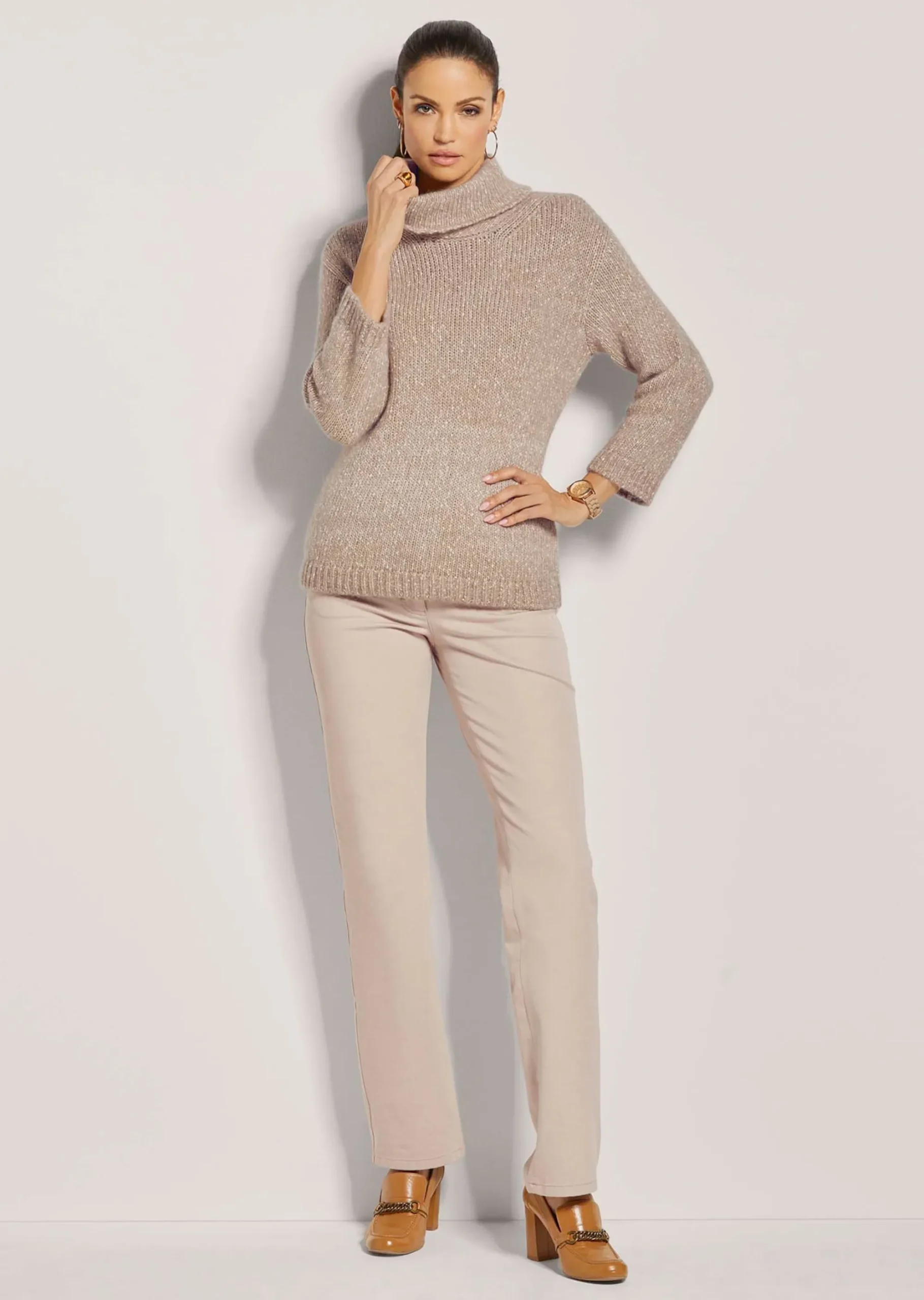 Rollkragen-Pullover mit 3/4-Arm