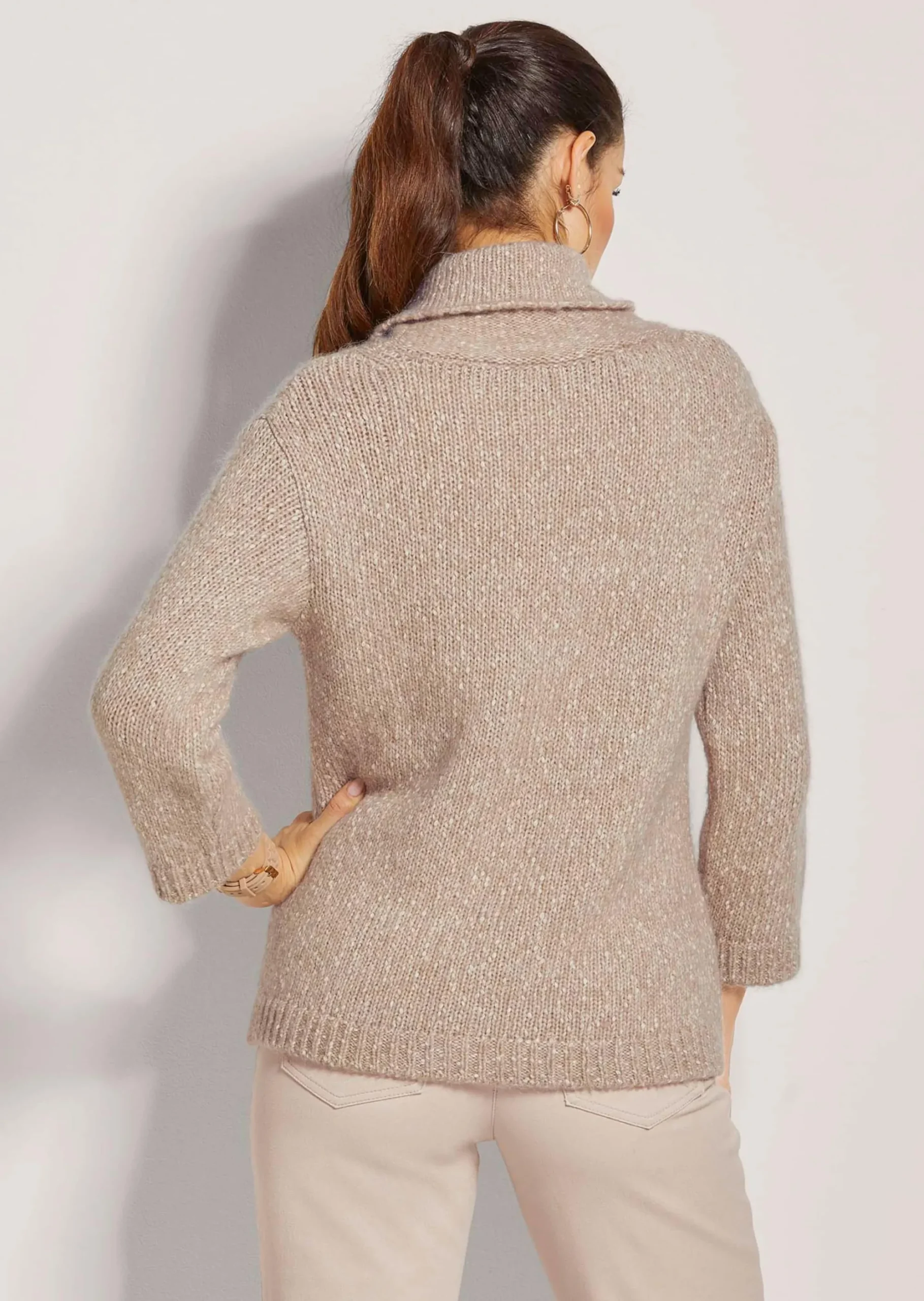 Rollkragen-Pullover mit 3/4-Arm
