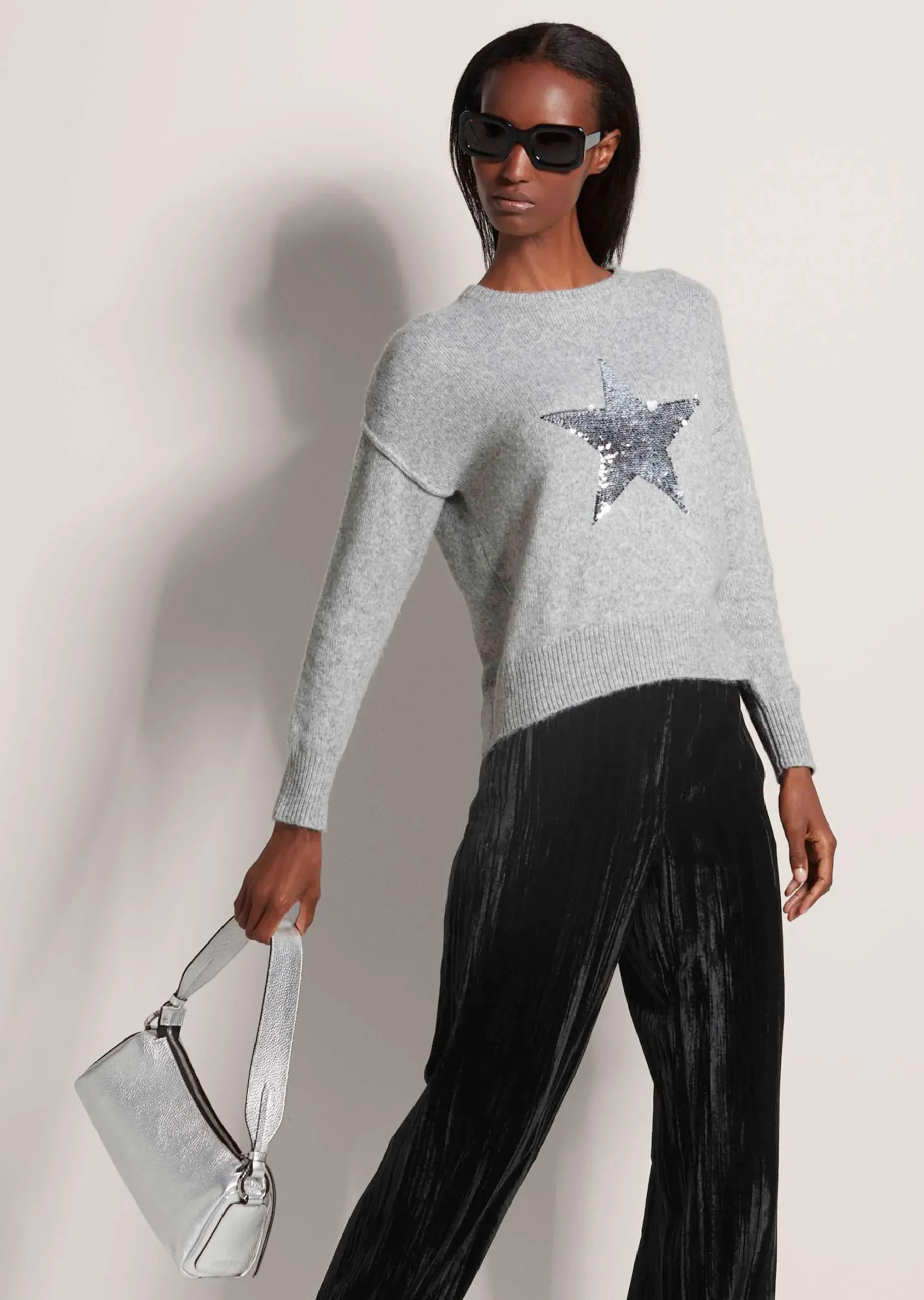 Rundhals-Pullover mit Stern