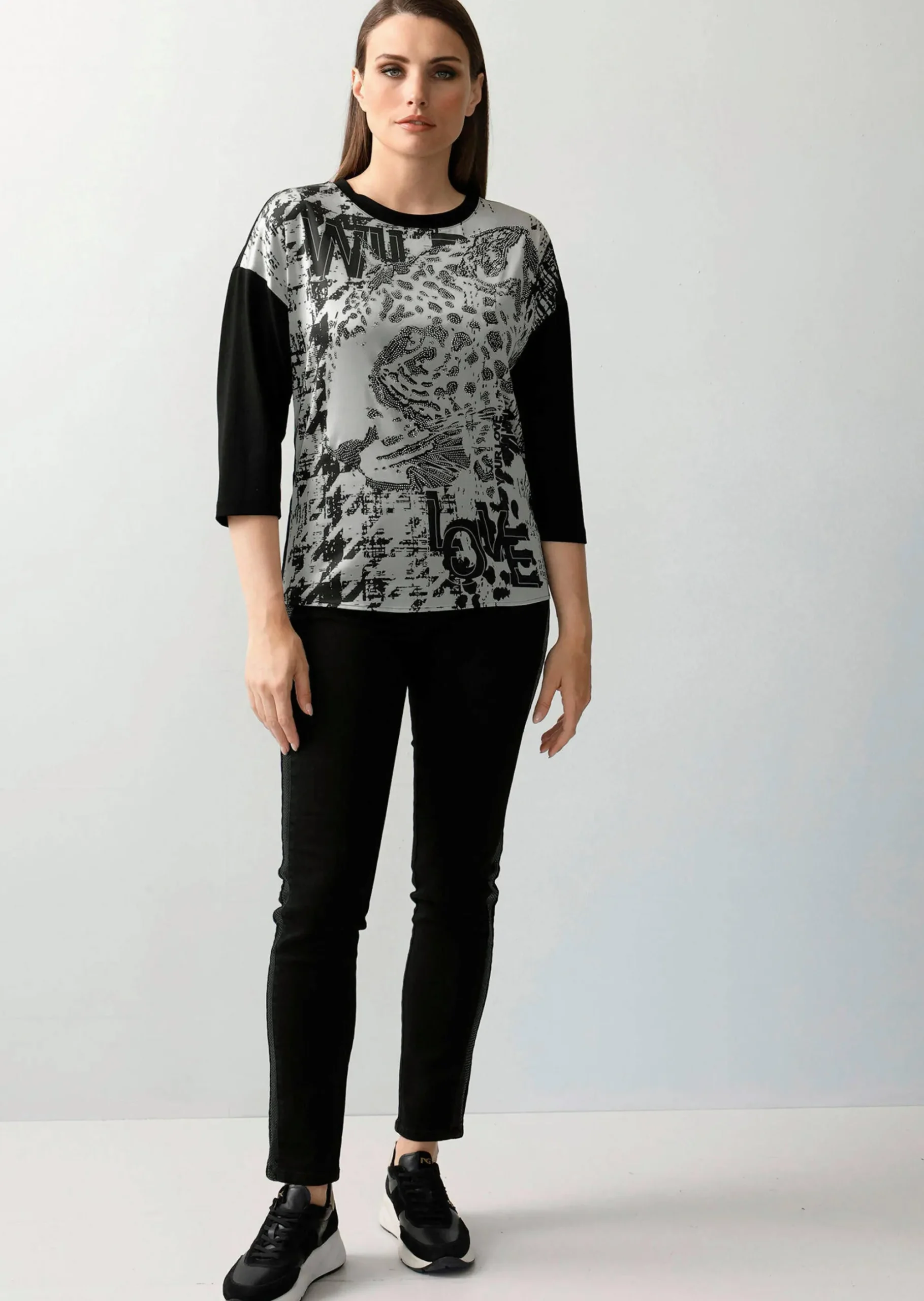 Shirt mit platziertem Druck