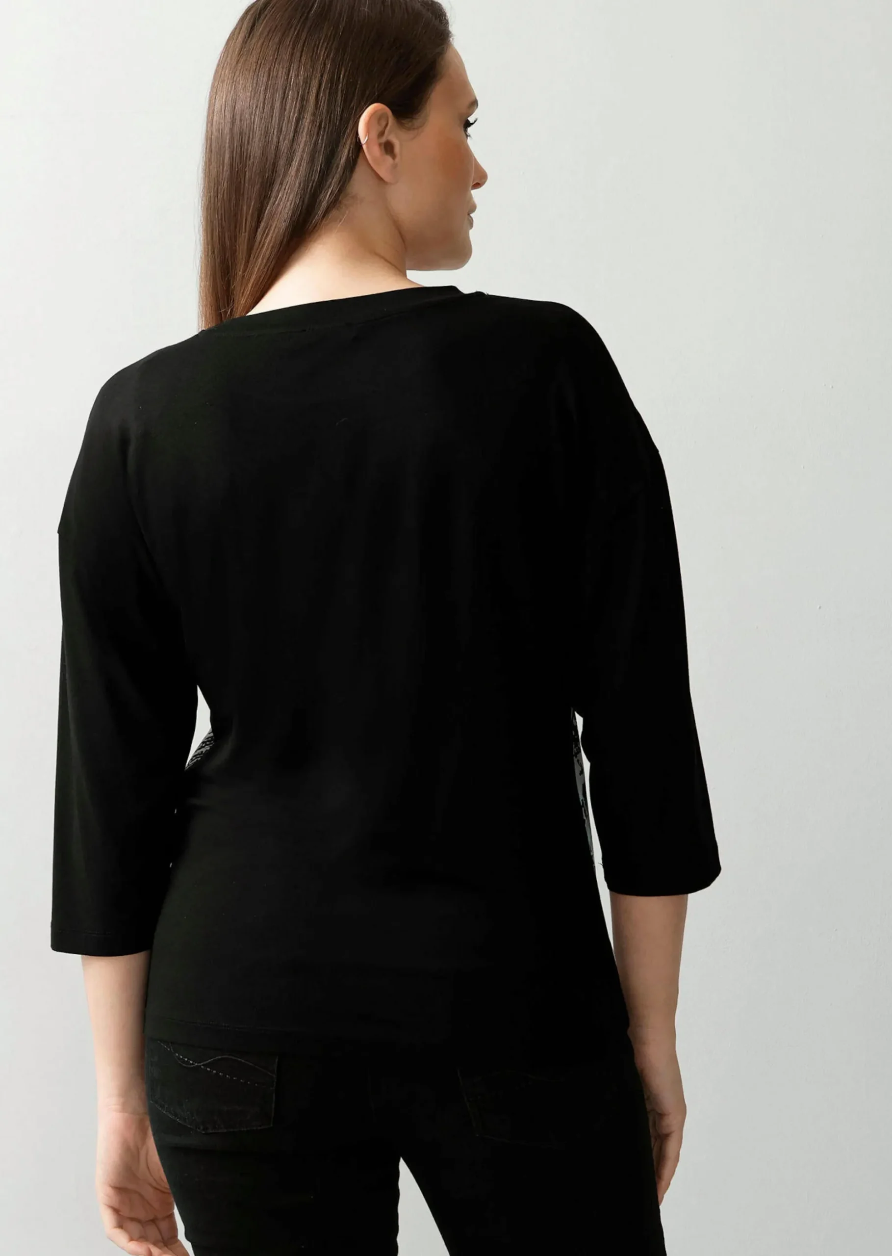 Shirt mit platziertem Druck