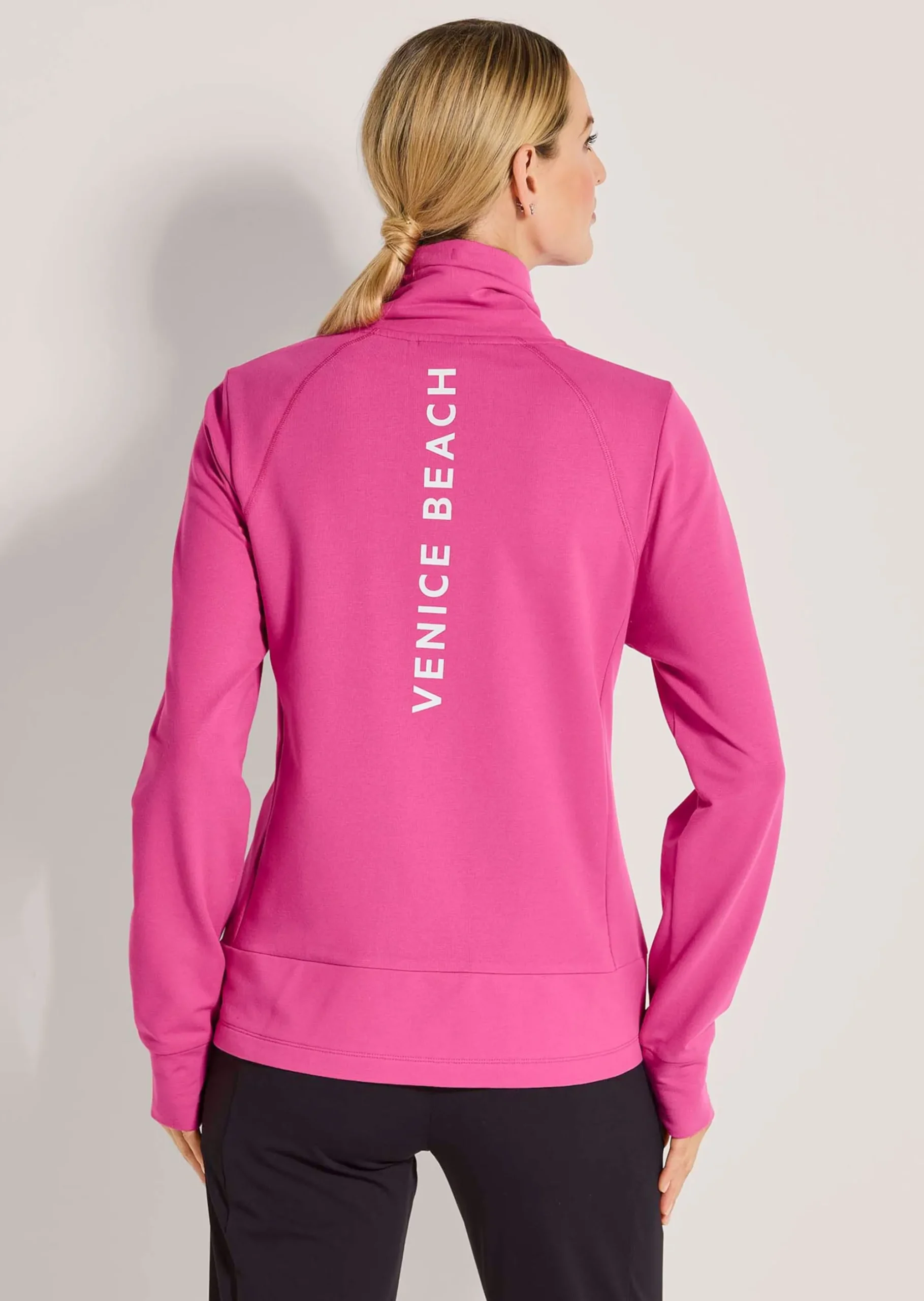 Sportliche Sweatjacke mit Stehkragen