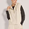 Sportliches Kapuzen-Sweatshirt ohne Arm
