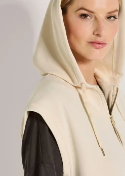 Sportliches Kapuzen-Sweatshirt ohne Arm