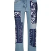 Strandhose mit modischen Patches auf Vorder - und Rückseite