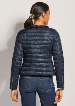Wattierte Steppjacke mit Blüten-Dekoration
